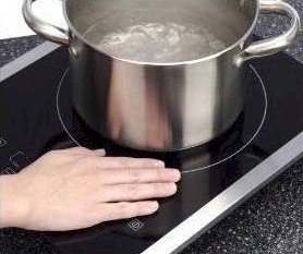inductioncooktopwater boiling demonstration