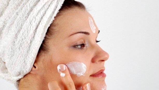taking care of your skin during the hot summer